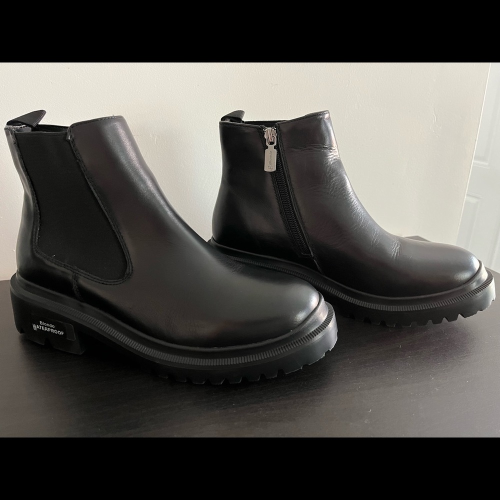 Blondo Cayla Black Leather Boots, Women’s size 8 US